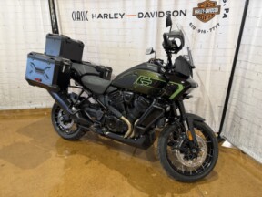 2026 Harley-Davidson® Pan America 1250 Limited RA1250L 0034648587 Olive Steel Metallic thumb 1