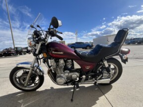 1985 Kawasaki ZN1100B LTD thumb 2