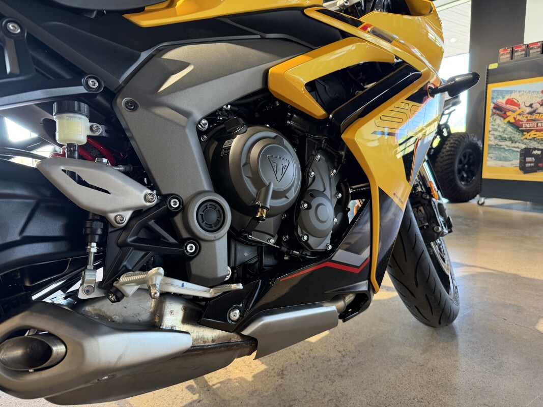 2026 Triumph Daytona 660, photo 10