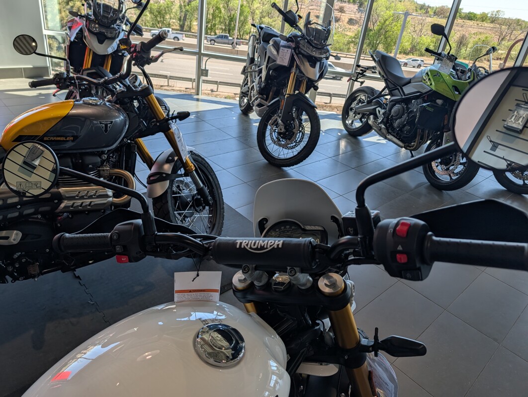 2026 Triumph Scrambler 400 XC, photo 8