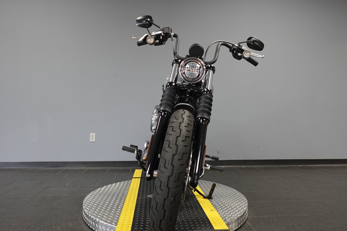 2026 Harley-Davidson® Street Bob® FXBB, photo 3