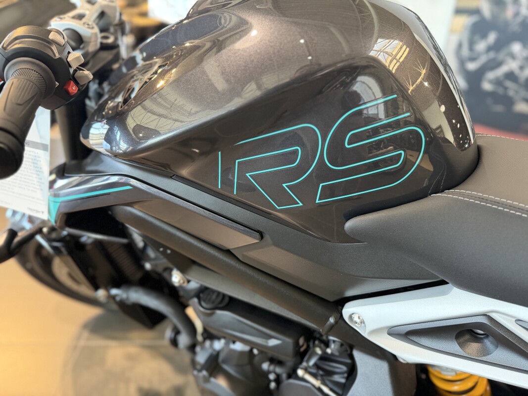 2026 Triumph Street Triple 765 RS, photo 11