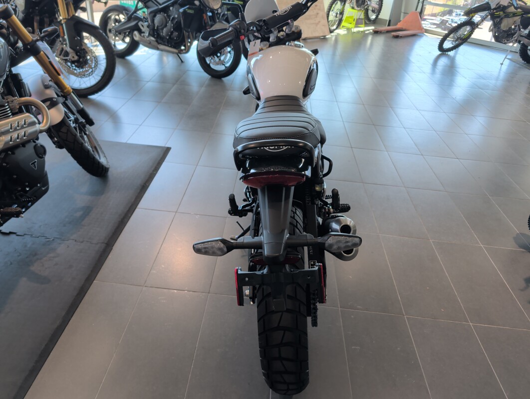 2026 Triumph Scrambler 400 XC, photo 6