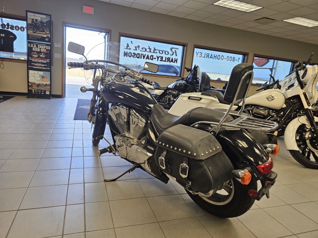 VT1300CS 2010 Sabre, photo 6