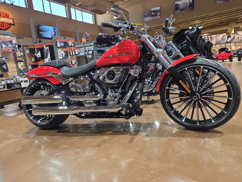 2026 Harley-Davidson® FXBR Breakout®