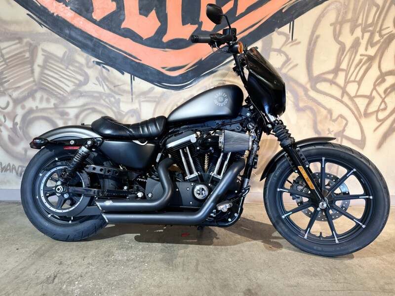 XL 883N 2021 Iron 883™