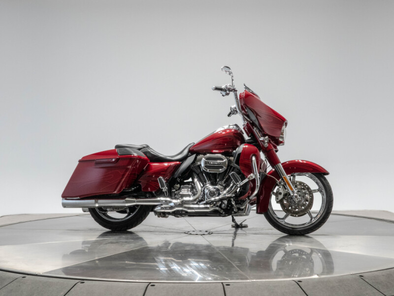 2016 Harley-Davidson® CVO™ Street Glide® Atomic Red with Candy Apple Flames with 11,097 miles!