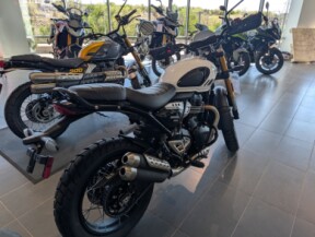 2026 Triumph Scrambler 400 XC thumb 0