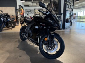 2026 Triumph Daytona 660 Sapphire Black thumb 3
