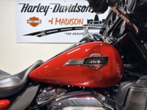 2023 FLHTK Harley-Davidson® Ultra Limited Redline Red thumb 2