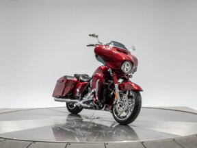2016 Harley-Davidson® CVO™ Street Glide® Atomic Red with Candy Apple Flames with 11,097 miles! thumb 0