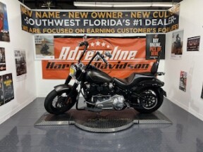 2021 Harley-Davidson® Softail Slim® thumb 3