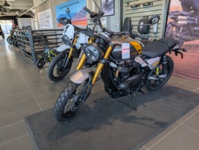 2026 Triumph Scrambler 900 thumb 2