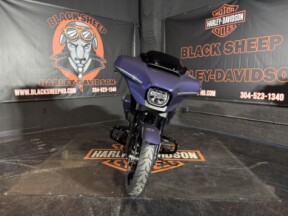 2026 Harley-Davidson® Street Glide® FLHX thumb 1