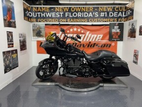 FLTRXS 2020 Road Glide® Special thumb 2