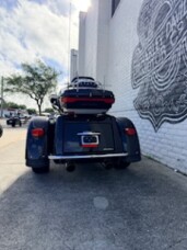 2019 Harley-Davidson® Tri Glide® Ultra thumb 1