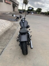 2017 Harley-Davidson® Street Bob® CHR DNM/BLK DNM W/PINSTRIPE thumb 1