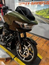 2026 Harley-Davidson® Road Glide® OLIV STL MTL/BLK W/ PINSTRI thumb 1