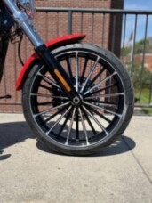 2026 Harley-Davidson® Breakout™ FXBR thumb 3