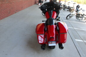 2025 Harley-Davidson® CVO™ Road Glide® ST Rally Red thumb 1