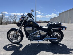 1986 Honda VT700C Shadow thumb 0