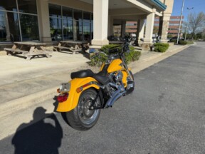 2011 Harley-Davidson® Fat Boy® YELLOW thumb 3