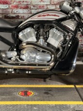 Harley-Davidson® Street Rod 2006 VRSCR thumb 2