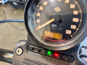 2016 Harley Davidson Iron 883 XL883N thumb 1
