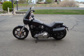 2023 Harley-Davidson® Softail® Standard Vivid Black thumb 0