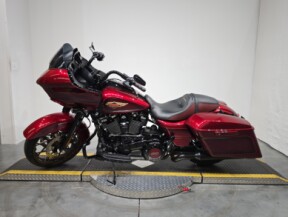 FLTRX 2023 Road Glide® thumb 1