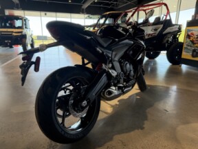 2026 Triumph Daytona 660 Sapphire Black thumb 2