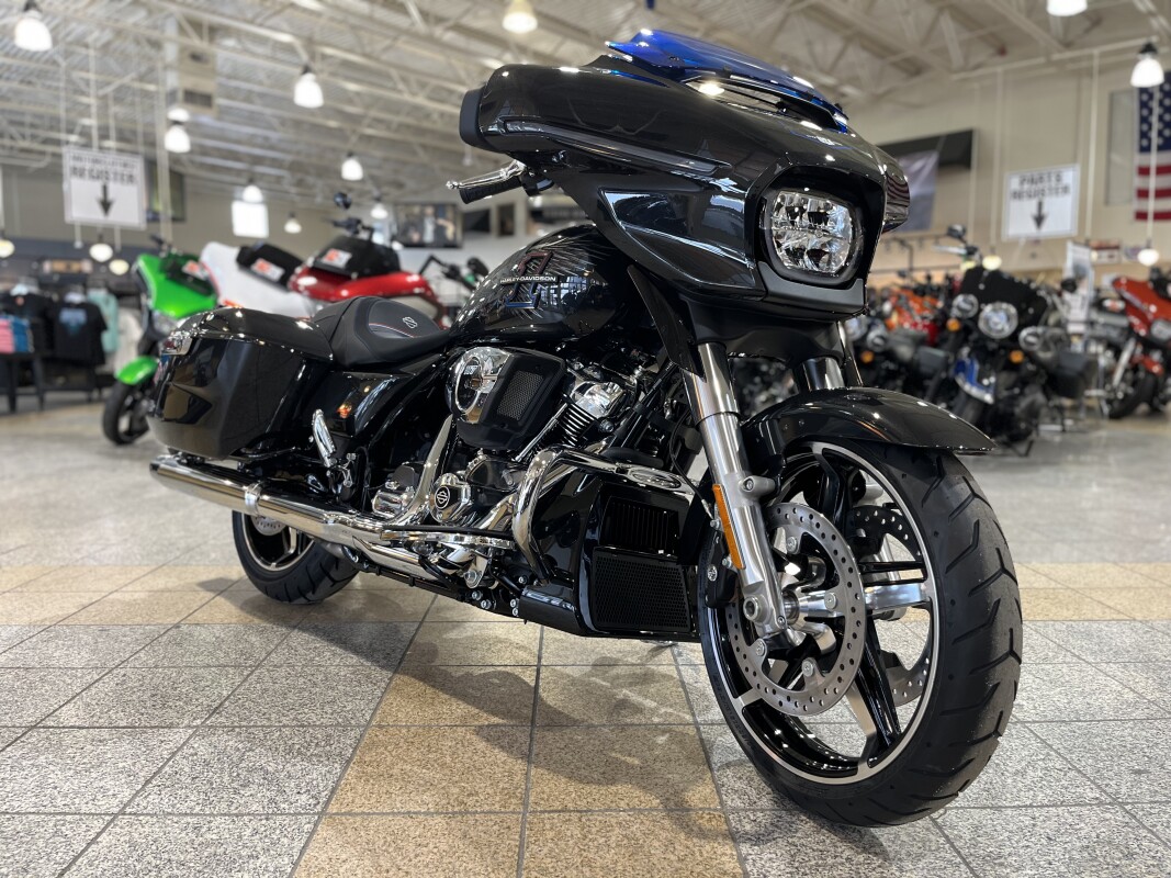 Street Glide® | Laconia Harley-Davidson