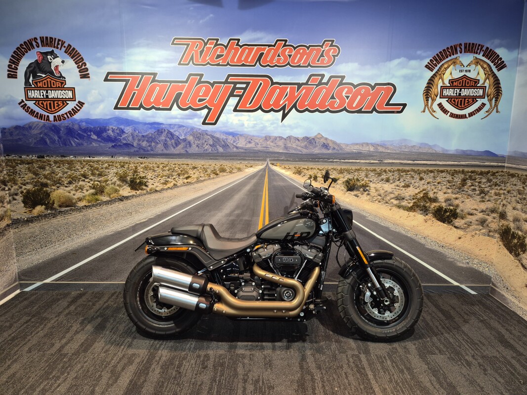 2022 Harley-Davidson® Fat Bob™ 114 Vivid Black