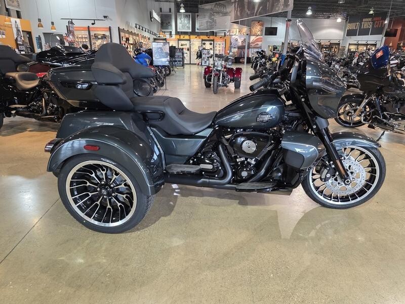 FLHLT 2026 Street Glide 3 Limited