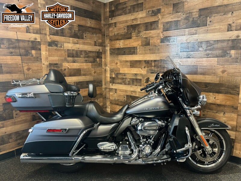 2017 Harley-Davidson® Ultra Limited Low Two-Tone Charcoal Denim/Black Denim  FLHTKL