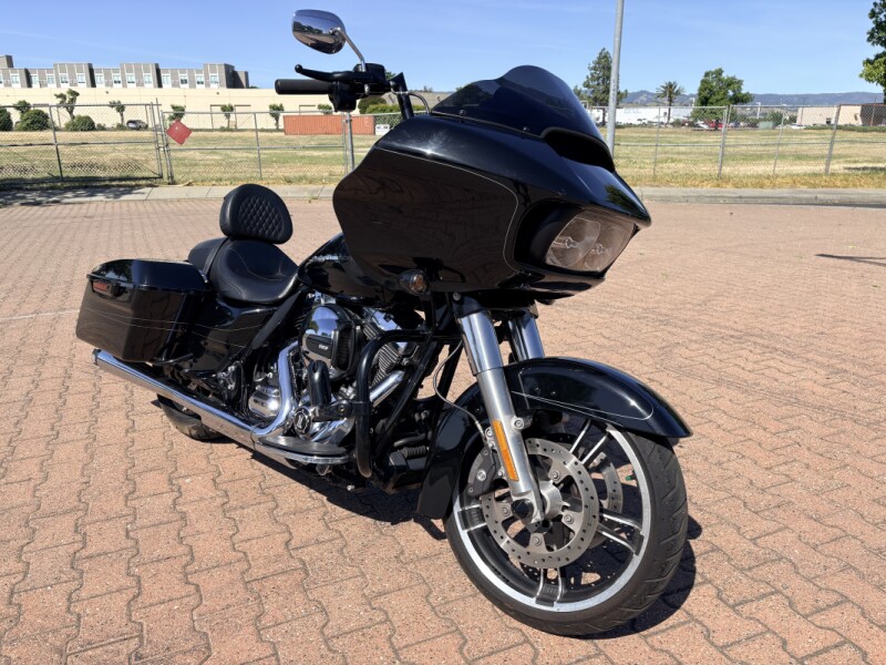 FLTRXS 2016 Road Glide® Special