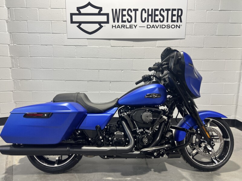 2026 Harley-Davidson® Street Glide® Aurora Blue Denim Black Trim FLHX
