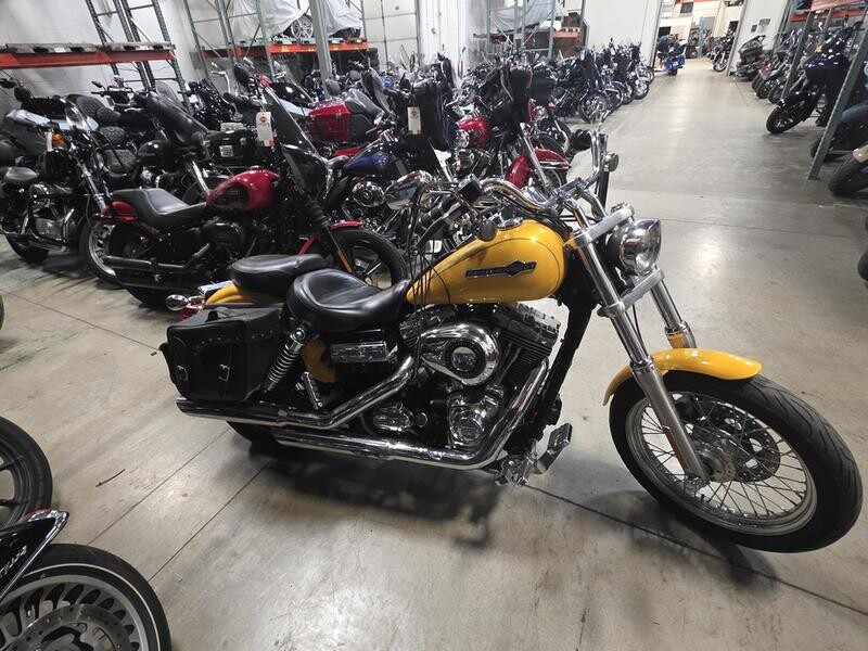 FXDC 2013 Super Glide® Custom