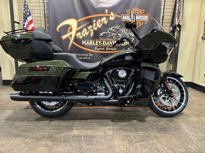 2026 Harley-Davidson® Road Glide Limited Olive Steel Metallic / Vivid Black Black Trim