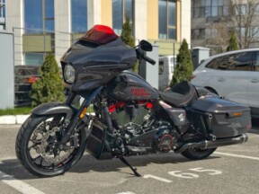 2026 Harley-Davidson® CVO™ Street Glide® ST Inferno Gray thumb 0