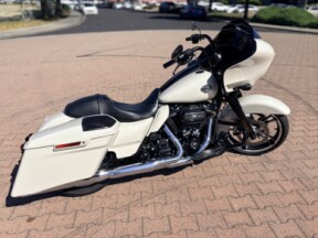 FLTRXS 2022 Road Glide® Special thumb 2