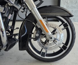 2016 Harley-Davidson® Road Glide® Special thumb 1