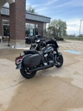 2025 Harley-Davidson® Heritage Classic Iron Horse Metallic w/Laced Wheels thumb 2