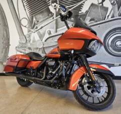 2019 Road Glide® Special FLTRXS thumb 3