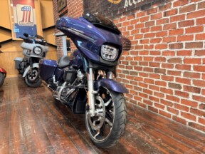 FLHX 2026 Street Glide® thumb 2