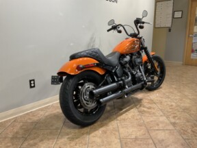 2024 Harley-Davidson® Street Bob® 114 Baja Orange  FXBBS thumb 1