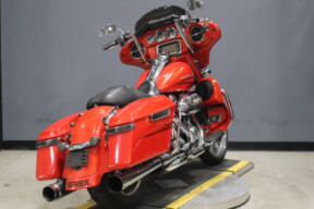 2017 Harley-Davidson® Street Glide® Special FLHXS thumb 0