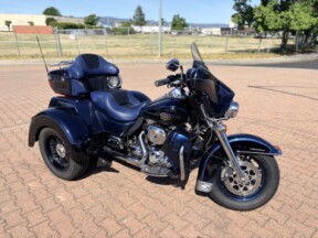 FLHTCUTG 2012 Tri Glide® Ultra Classic thumb 1