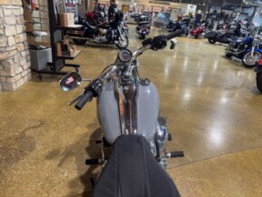 Harley-Davidson® Breakout® 2026 FXBR DRK BILIARD GRY thumb 1