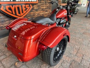 2025 Harley Davidson Freewheeler FLRT thumb 3